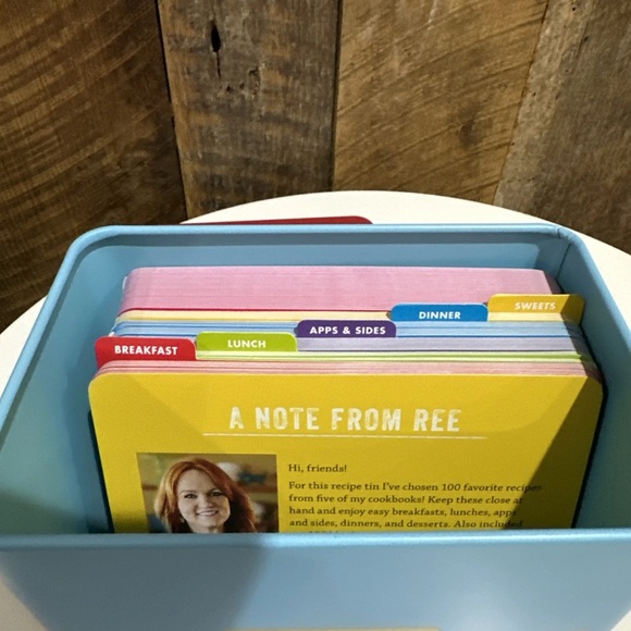 The Pioneer Woman ~ FAVORITE RECIPES ~ Turquoise & Floral Tin ~100 Recipe Cards - Picture 7 of 9